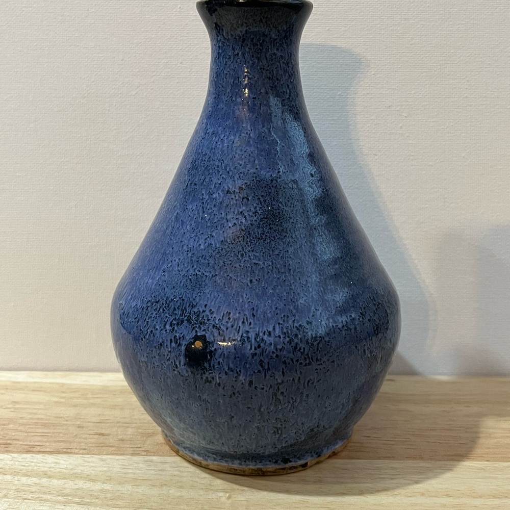 VINTAGE HANDMADE STUDIO POTTERY VASE DECOR - Picture 3 of 10